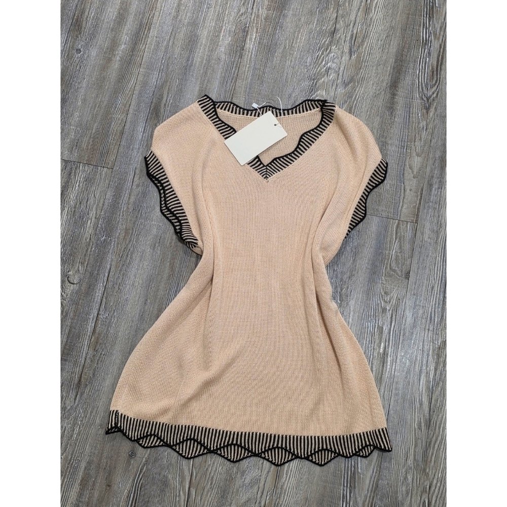 Beige Knit Top with Black Trim